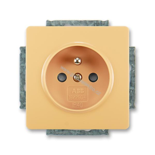 Zásuvka jednonásobná s ochr. kolíkem a clonkami 5518G-A02359 D1 béžová SWING ABB