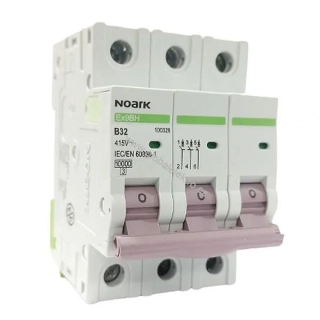 NOARK Ex9BH 3P B32 jistič 3pólový 32A